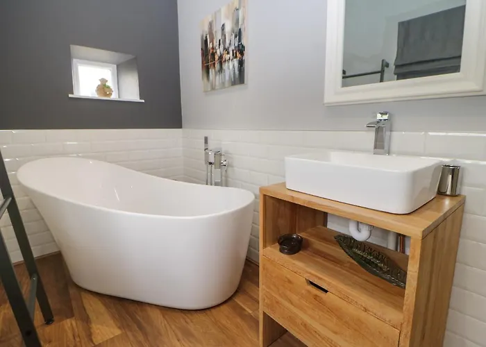 9 Victoria Road Holiday home *